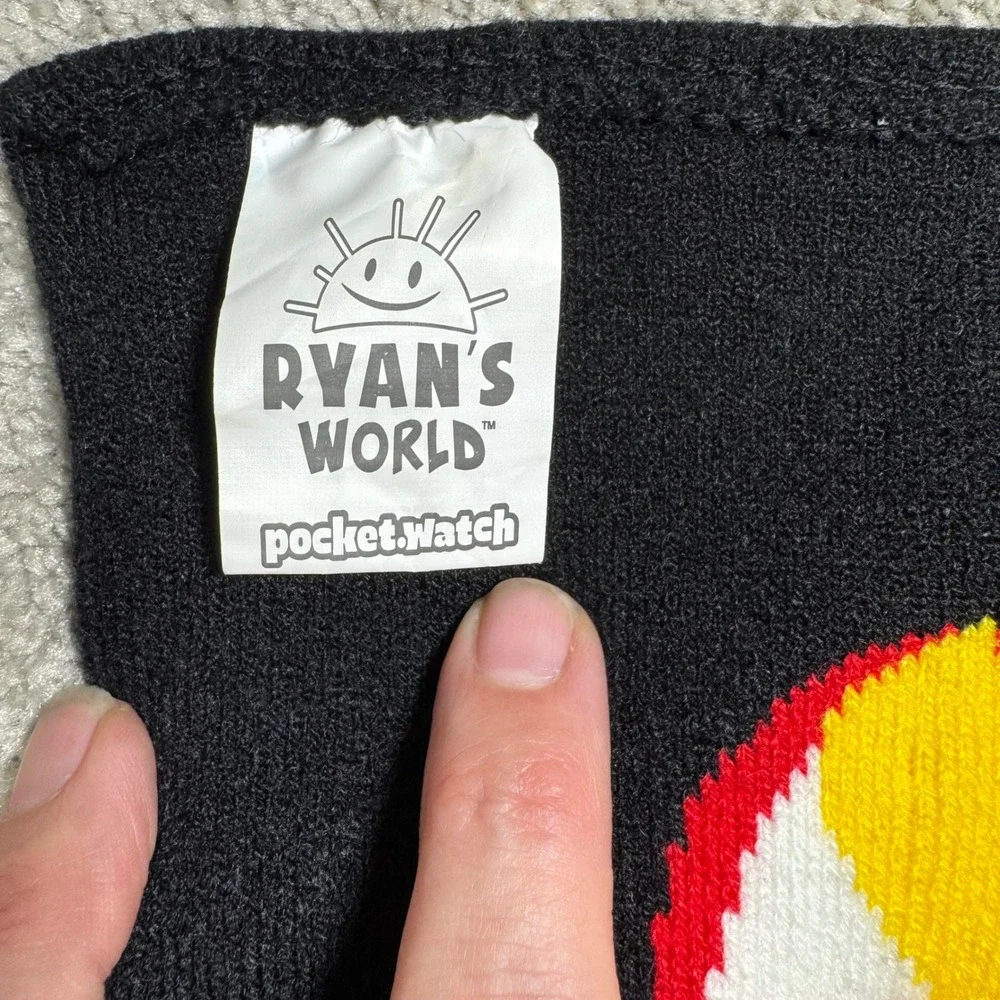 Ryan's World Beanie Scarf 2pc Set Gray Black Red Titan Superhero Kids One Size